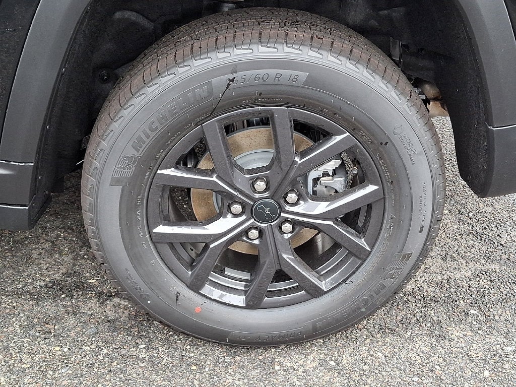 2027 Jeep Grand Cherokee Altitude
