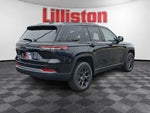 2027 Jeep Grand Cherokee Altitude
