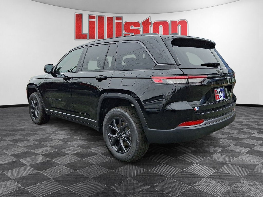 2027 Jeep Grand Cherokee Altitude