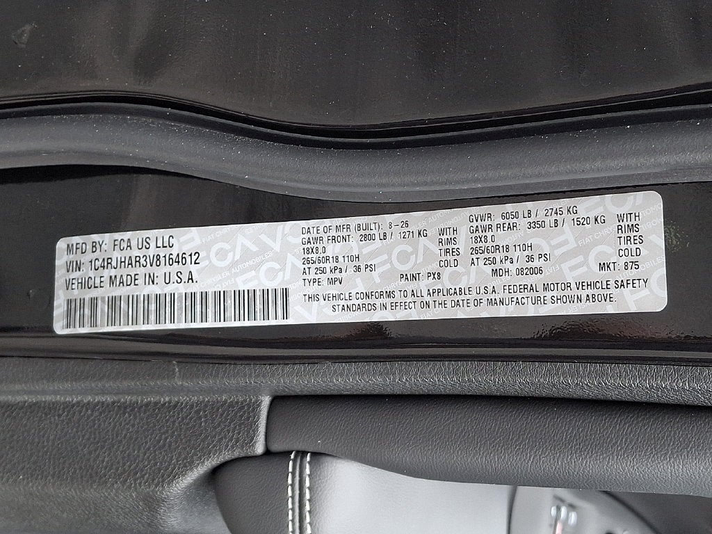 2027 Jeep Grand Cherokee Laredo Altitude