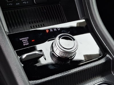 2027 Jeep Grand Cherokee Laredo Altitude