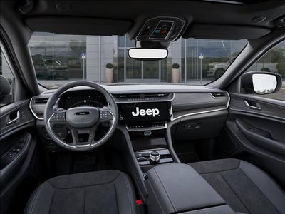 2026 Jeep Grand Cherokee Laredo Altitude