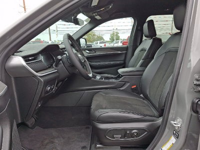 2027 Jeep Grand Cherokee Altitude