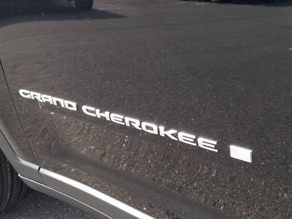 2027 Jeep Grand Cherokee Limited