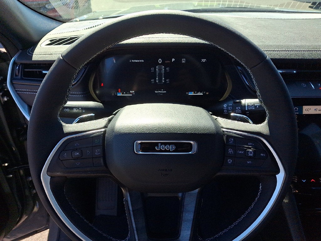 2027 Jeep Grand Cherokee Limited Reserve