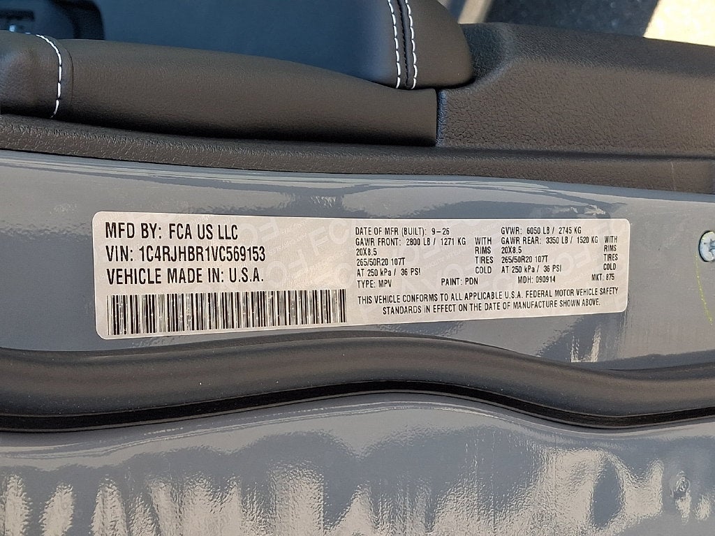 2027 Jeep Grand Cherokee Limited Reserve