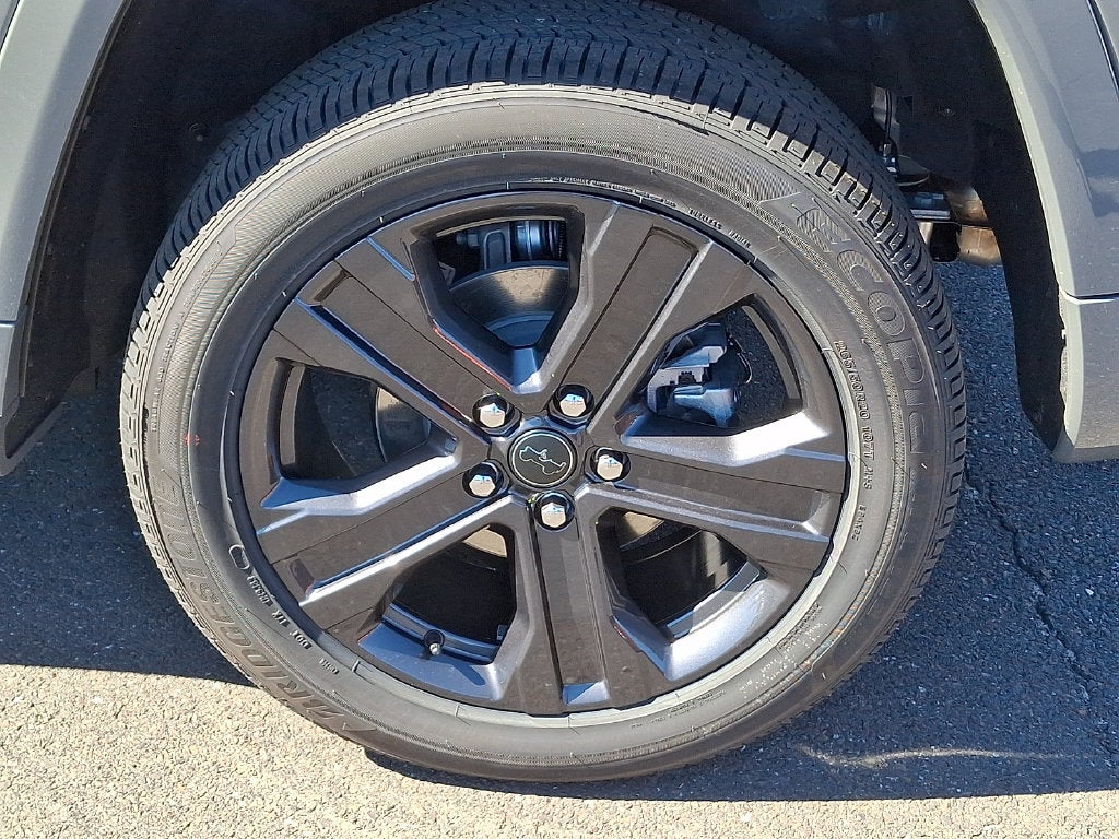 2027 Jeep Grand Cherokee Limited Reserve