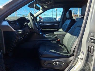 2027 Jeep Grand Cherokee Limited Reserve