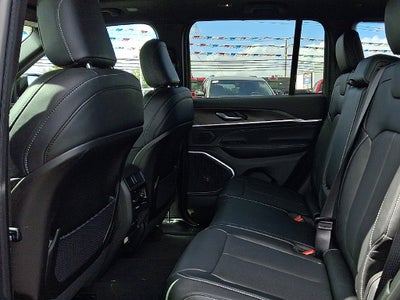 2027 Jeep Grand Cherokee Limited Reserve
