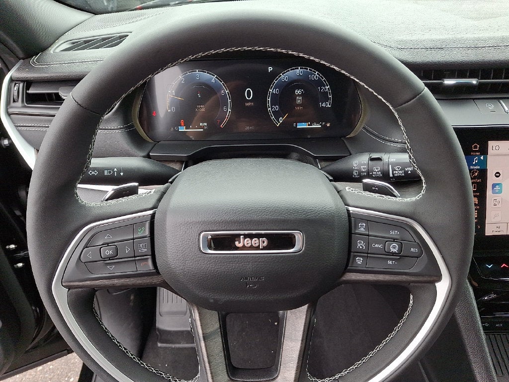 2027 Jeep Grand Cherokee Limited Reserve