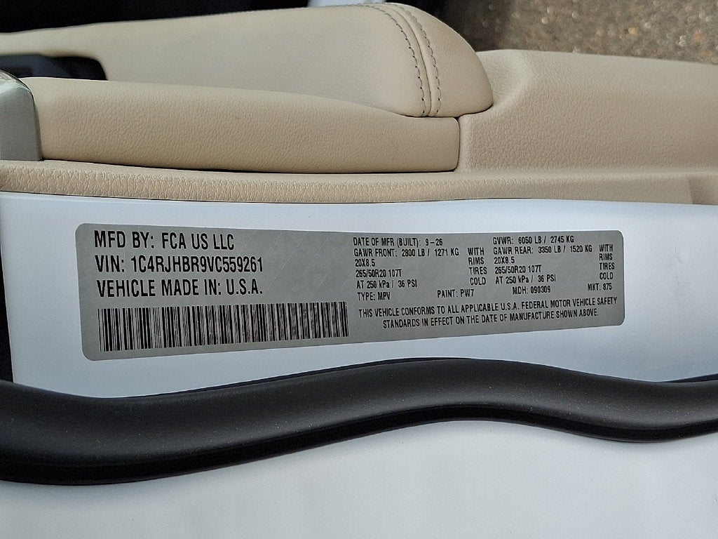 2027 Jeep Grand Cherokee Limited