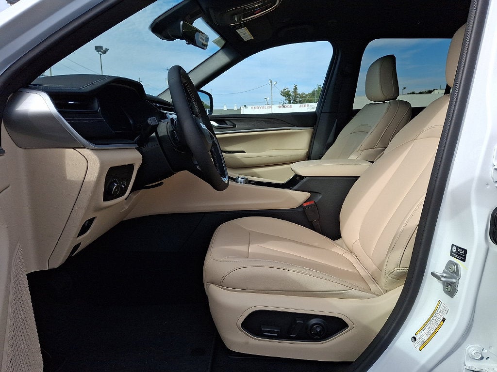 2027 Jeep Grand Cherokee Limited