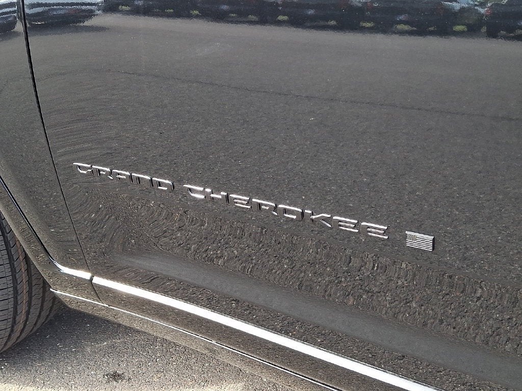 2027 Jeep Grand Cherokee Limited Reserve