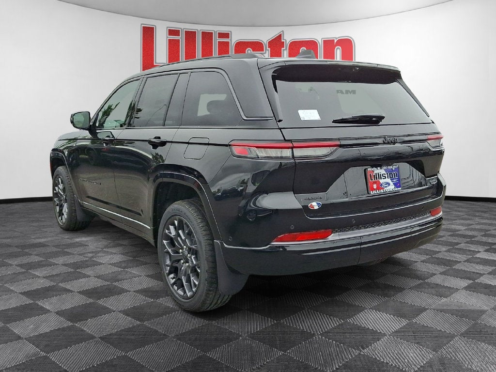 2027 Jeep Grand Cherokee Summit