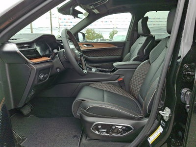 2027 Jeep Grand Cherokee Summit