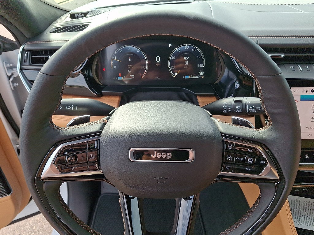 2027 Jeep Grand Cherokee Summit