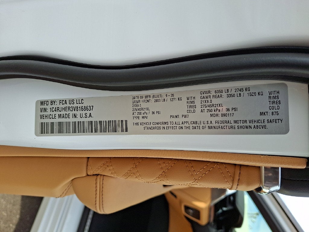 2027 Jeep Grand Cherokee Summit
