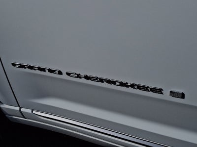 2027 Jeep Grand Cherokee Summit
