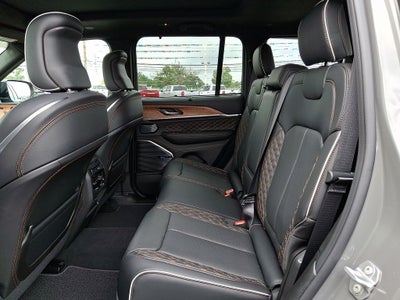 2027 Jeep Grand Cherokee Summit