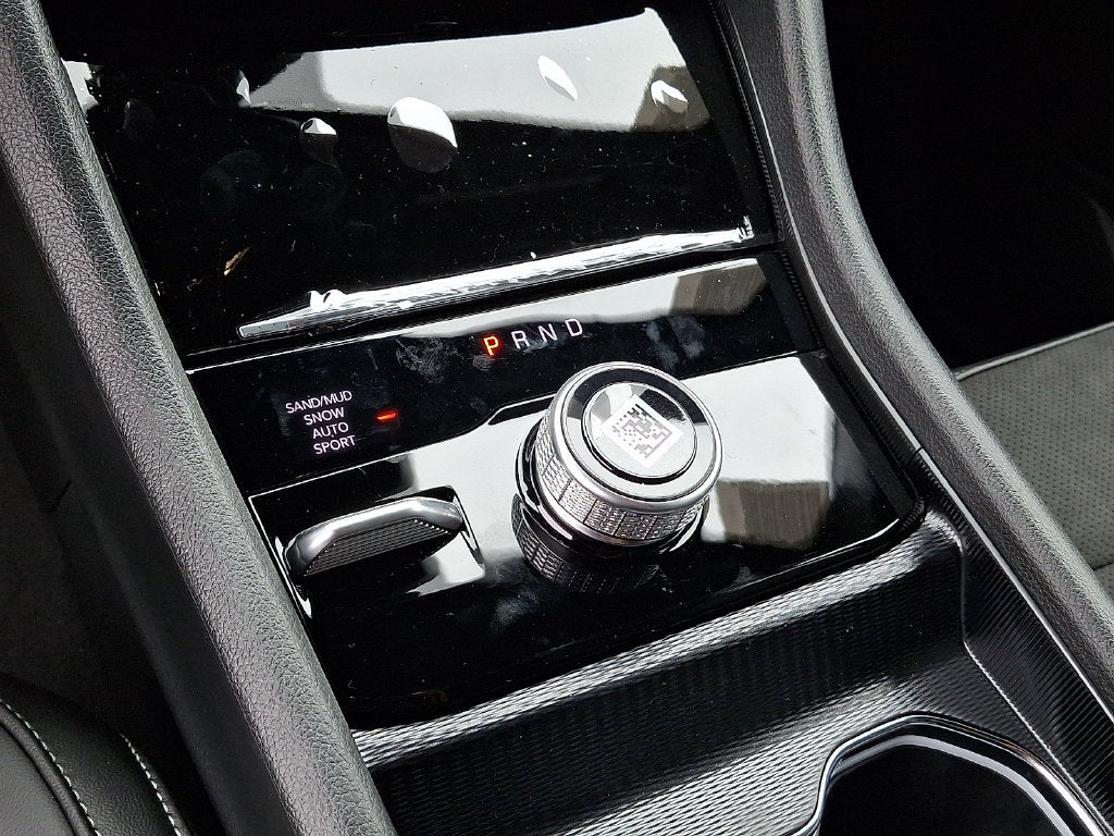 2027 Jeep Grand Cherokee L Laredo Altitude