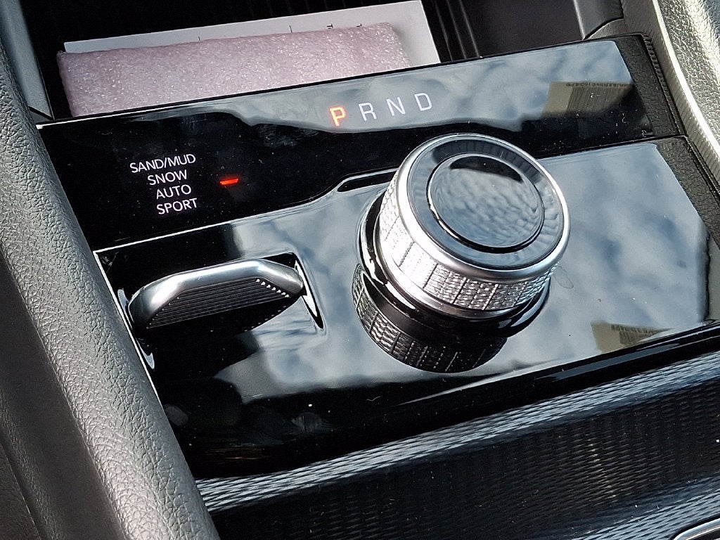 2027 Jeep Grand Cherokee L Laredo Altitude