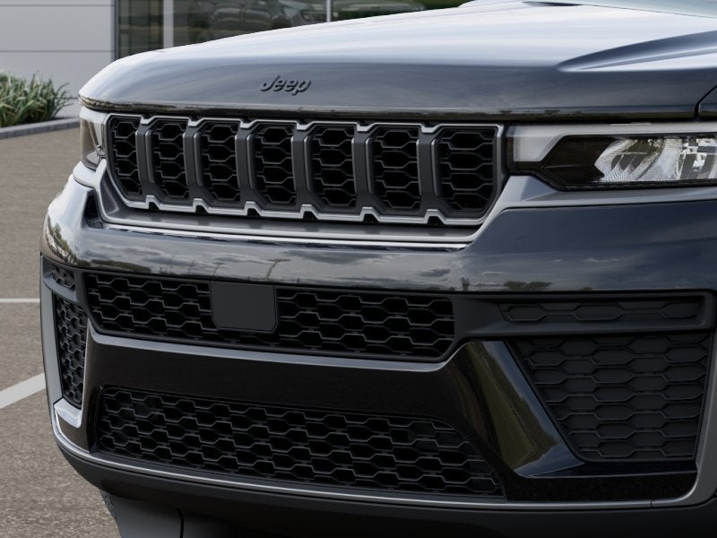 2027 Jeep Grand Cherokee L Laredo Altitude