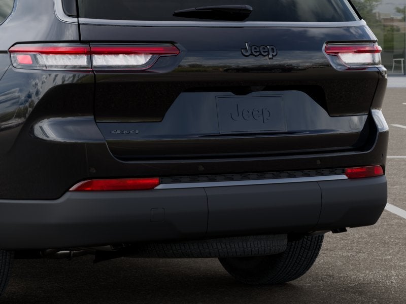 2027 Jeep Grand Cherokee L Laredo Altitude