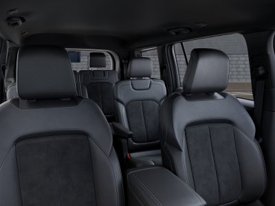 2027 Jeep Grand Cherokee L Laredo Altitude