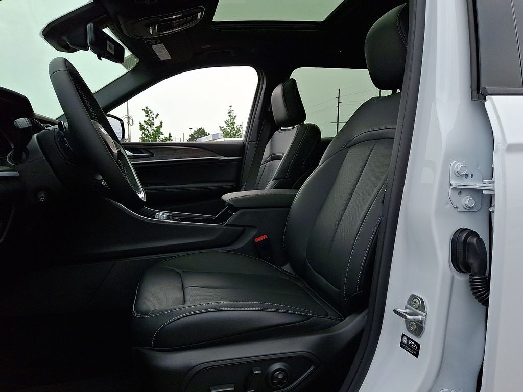 2026 Jeep Grand Cherokee L Limited Reserve