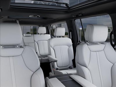 2026 Jeep Grand Wagoneer L 4x4