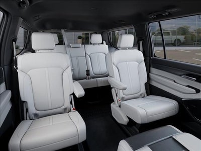 2026 Jeep Grand Wagoneer 4x4