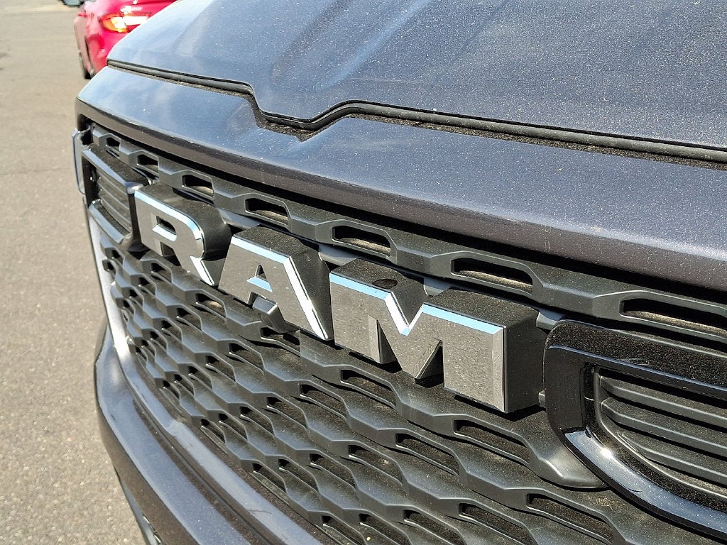 2027 RAM 1500 Big Horn/Lone Star