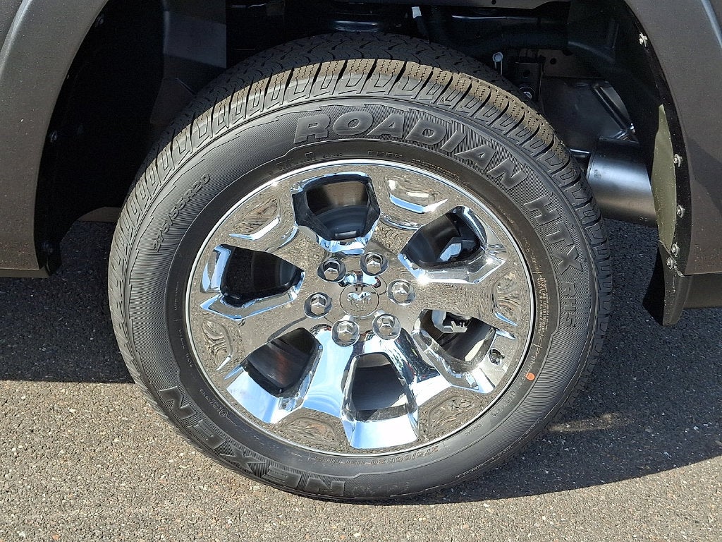 2027 RAM 1500 Big Horn/Lone Star