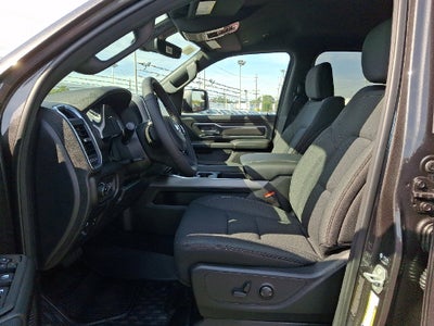 2027 RAM 1500 Big Horn/Lone Star