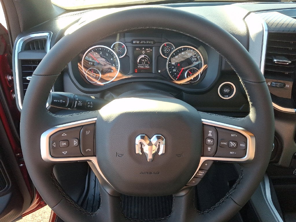 2027 RAM 1500 Big Horn/Lone Star