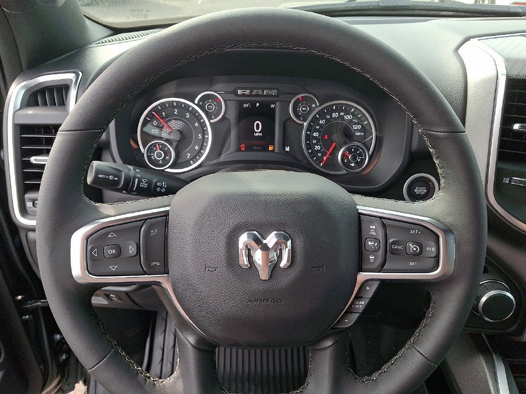 2027 RAM 1500 Big Horn/Lone Star