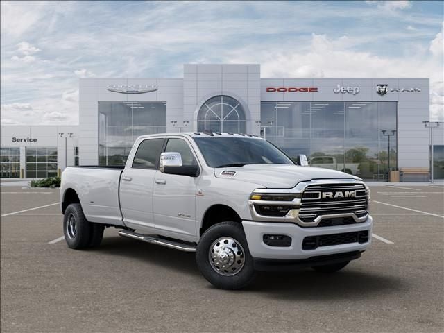 2026 RAM 3500 Laramie Dually
