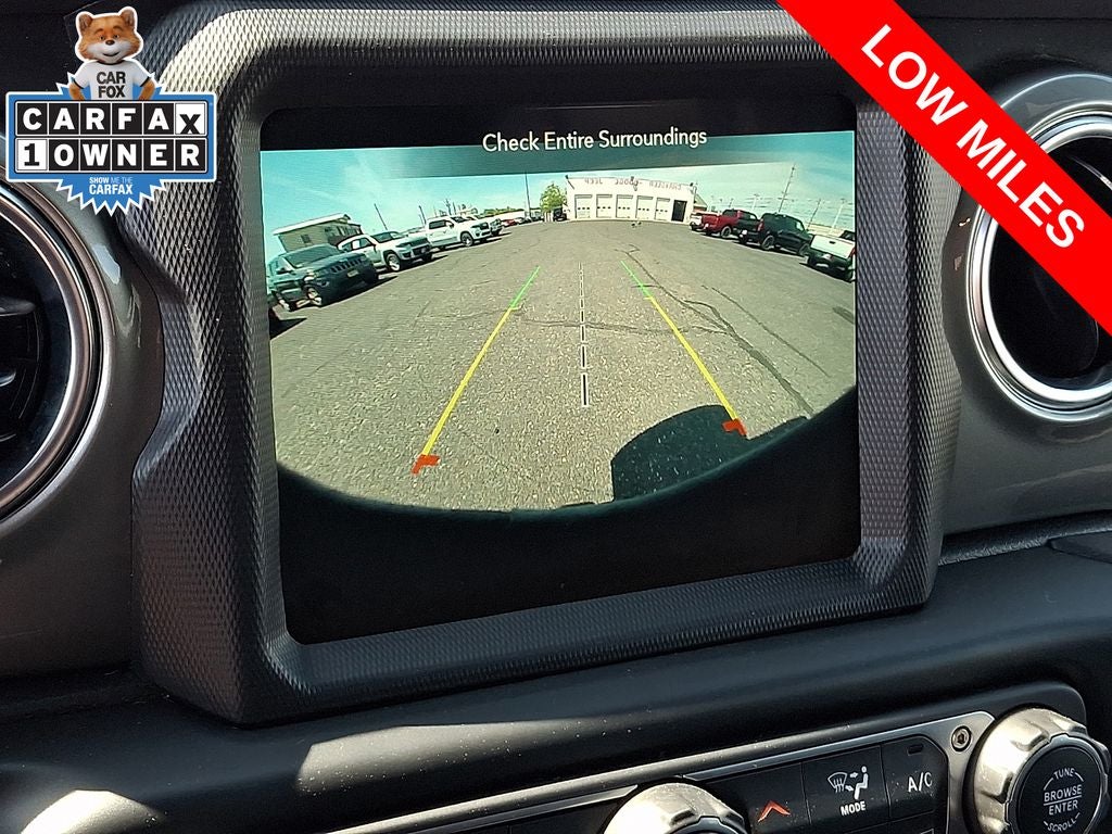 2022 Jeep Wrangler Unlimited Sahara 4x4