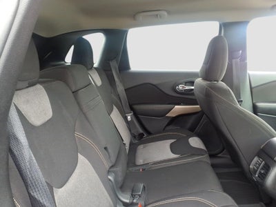 2017 Jeep Cherokee Sport FWD