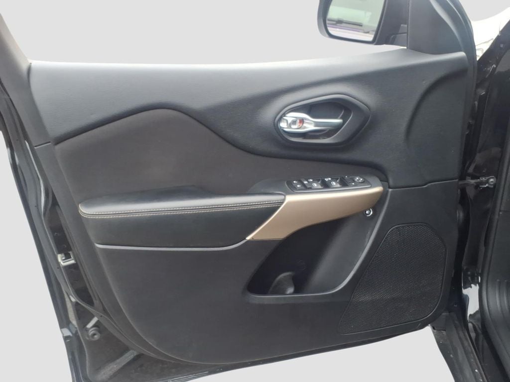 2017 Jeep Cherokee Sport FWD