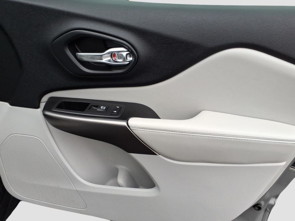 2020 Jeep Cherokee Latitude Plus 4x4