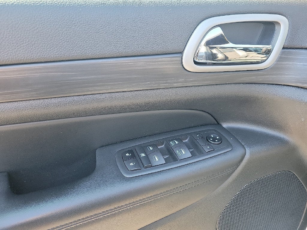 2021 Jeep Grand Cherokee Laredo X 4x4