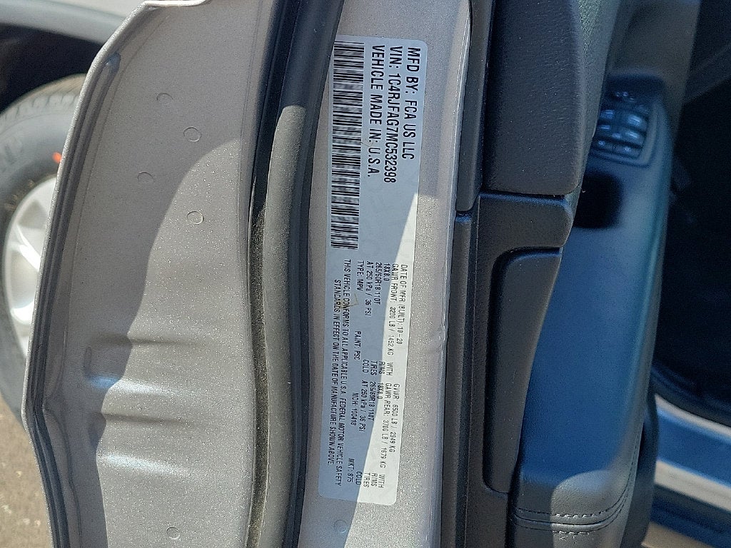 2021 Jeep Grand Cherokee Laredo X 4x4