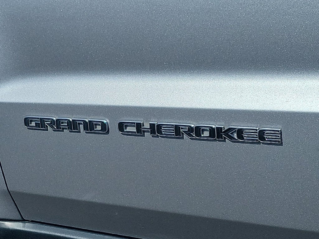 2021 Jeep Grand Cherokee Laredo X 4x4