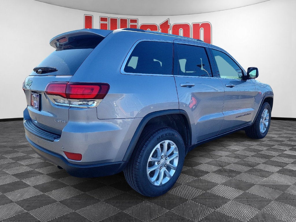 2021 Jeep Grand Cherokee Laredo X 4x4