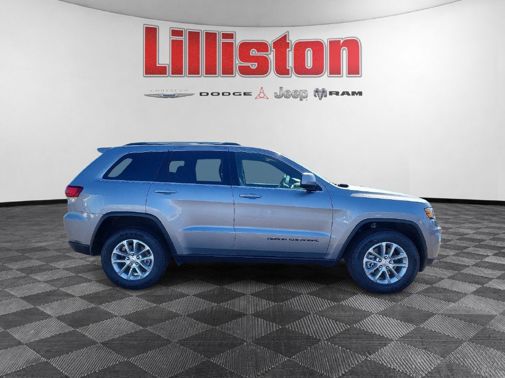 2021 Jeep Grand Cherokee Laredo X 4x4