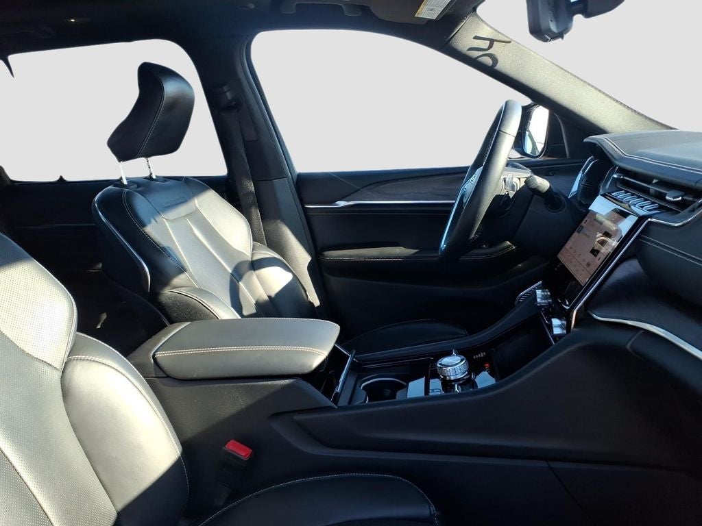 2022 Jeep Grand Cherokee Overland 4x4