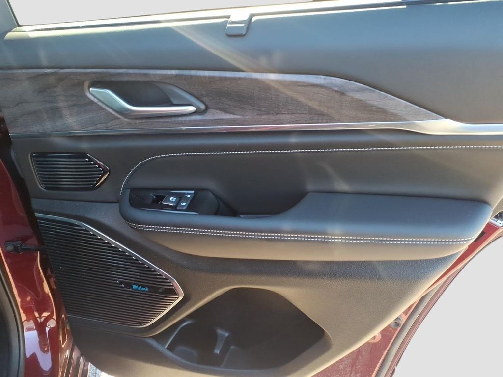 2022 Jeep Grand Cherokee Overland 4x4