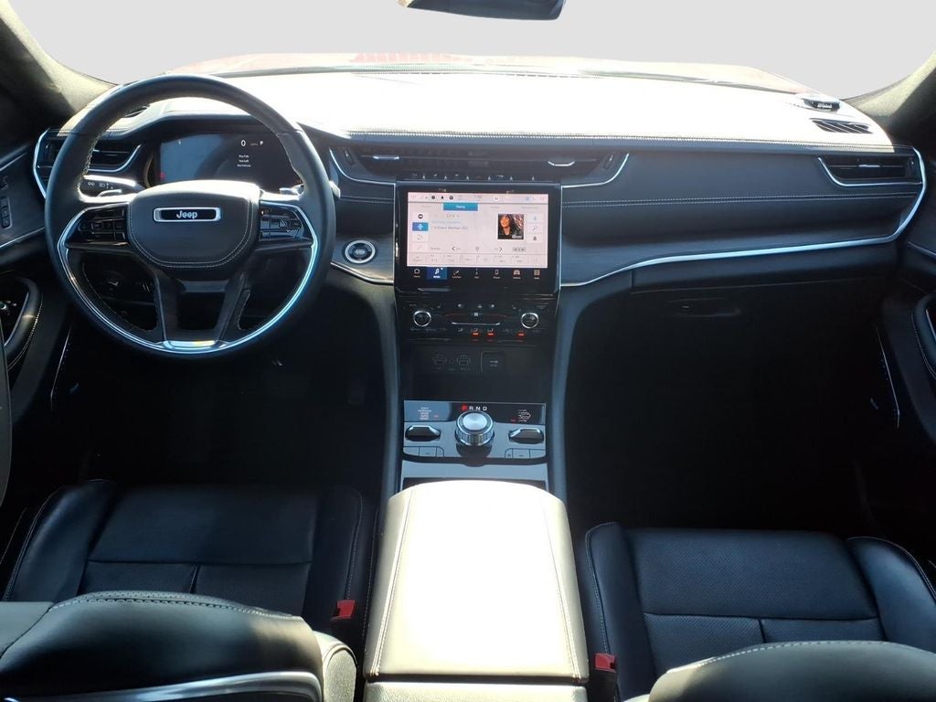 2022 Jeep Grand Cherokee Overland 4x4