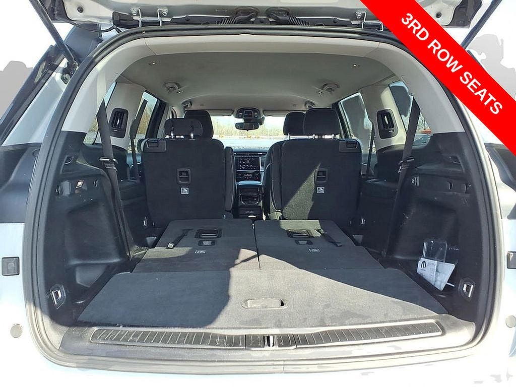 2023 Jeep Grand Cherokee L Laredo 4x4